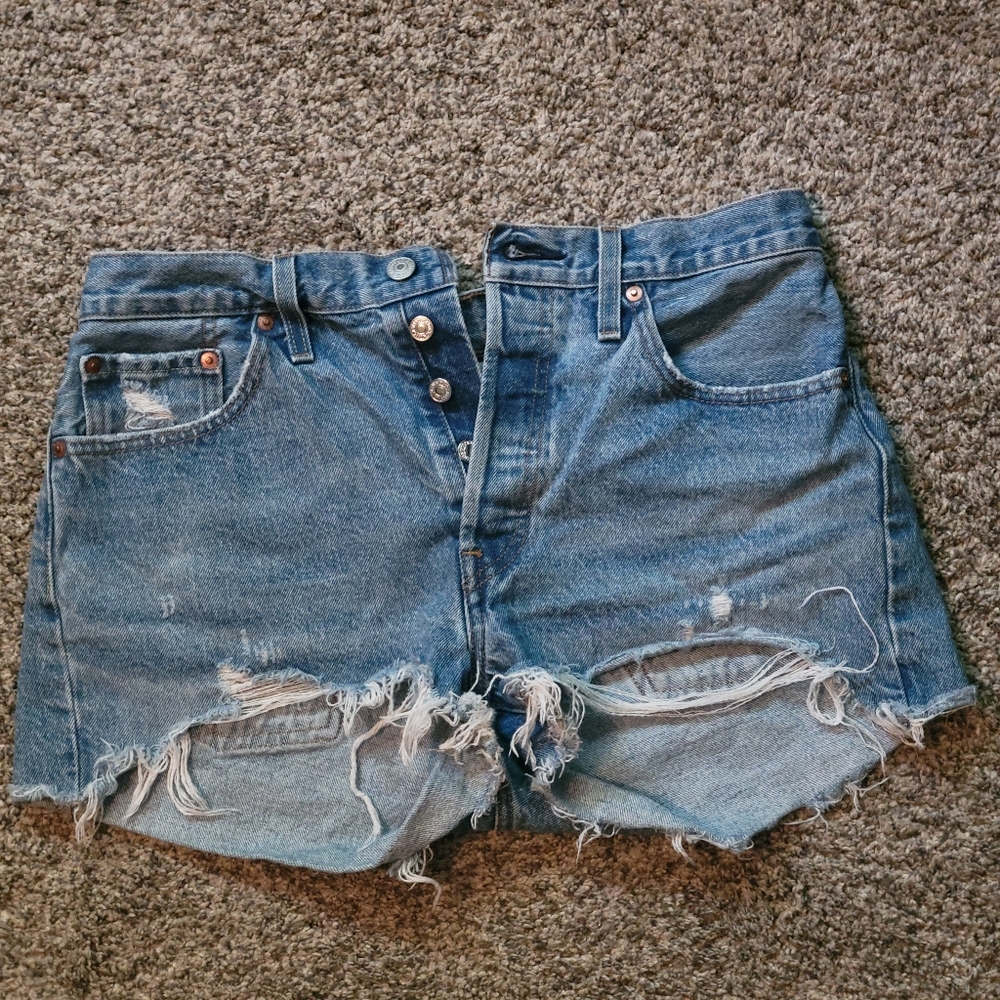 LEVIS 501 High Rise Jean Shorts